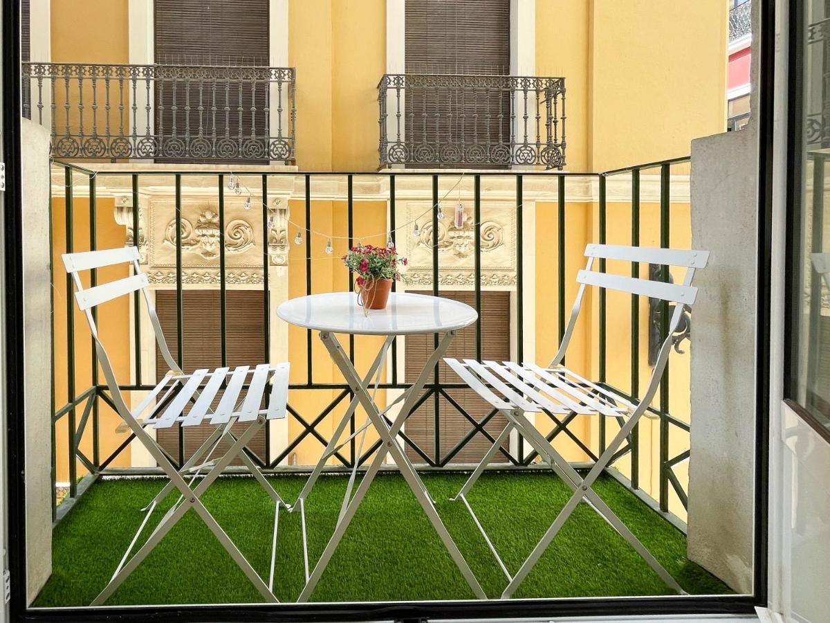 Apartamento Con Mucho Encanto En Pleno Centro Alicante Zewnętrze zdjęcie