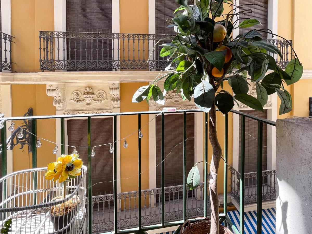 Apartamento Con Mucho Encanto En Pleno Centro Alicante Zewnętrze zdjęcie
