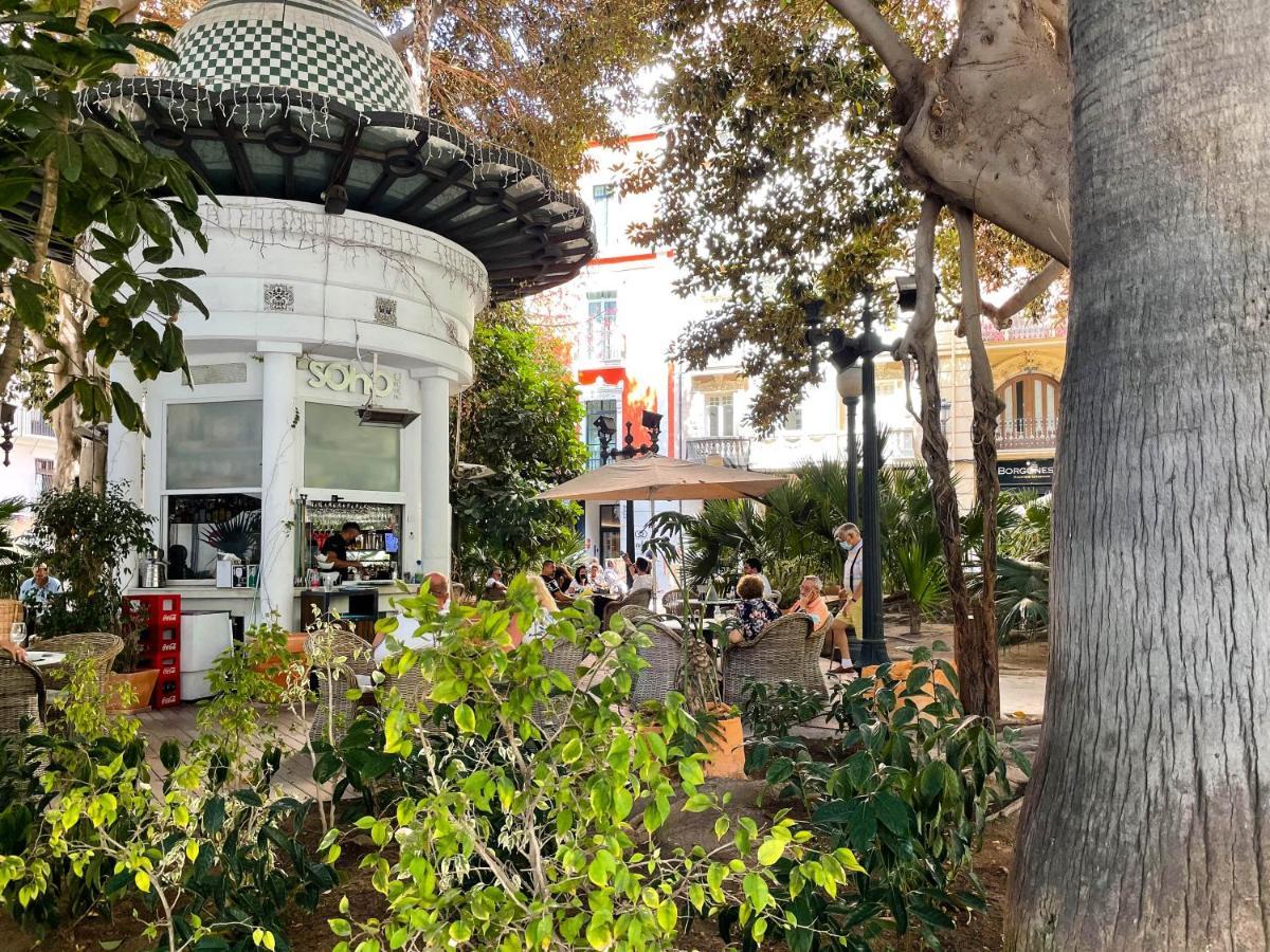Apartamento Con Mucho Encanto En Pleno Centro Alicante Zewnętrze zdjęcie